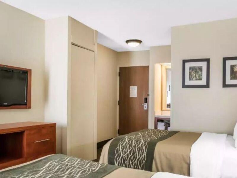 Surestay Plus By Best Western Jonestown Lebanon Valley Exterior photo