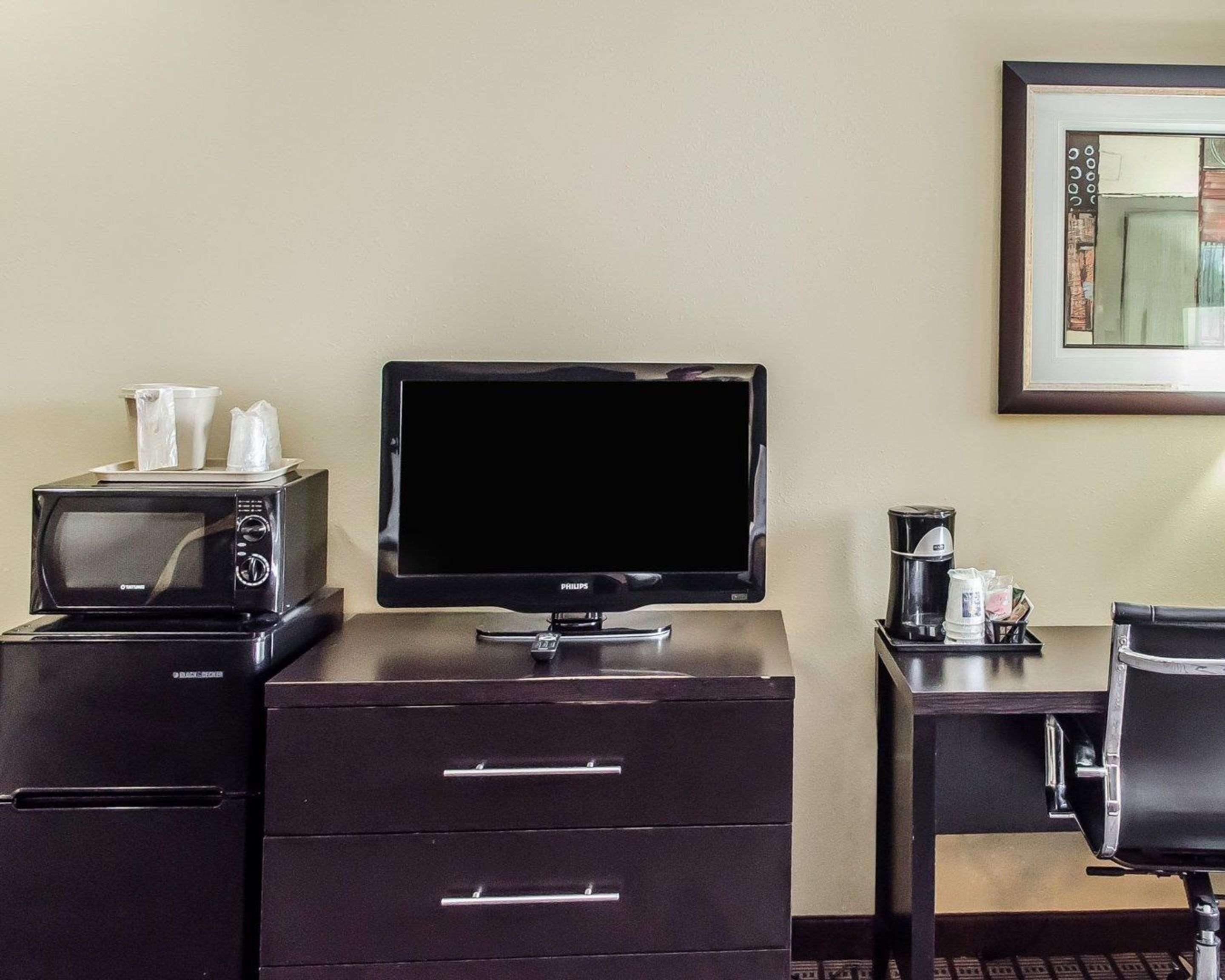Surestay Plus By Best Western Jonestown Lebanon Valley Exterior photo