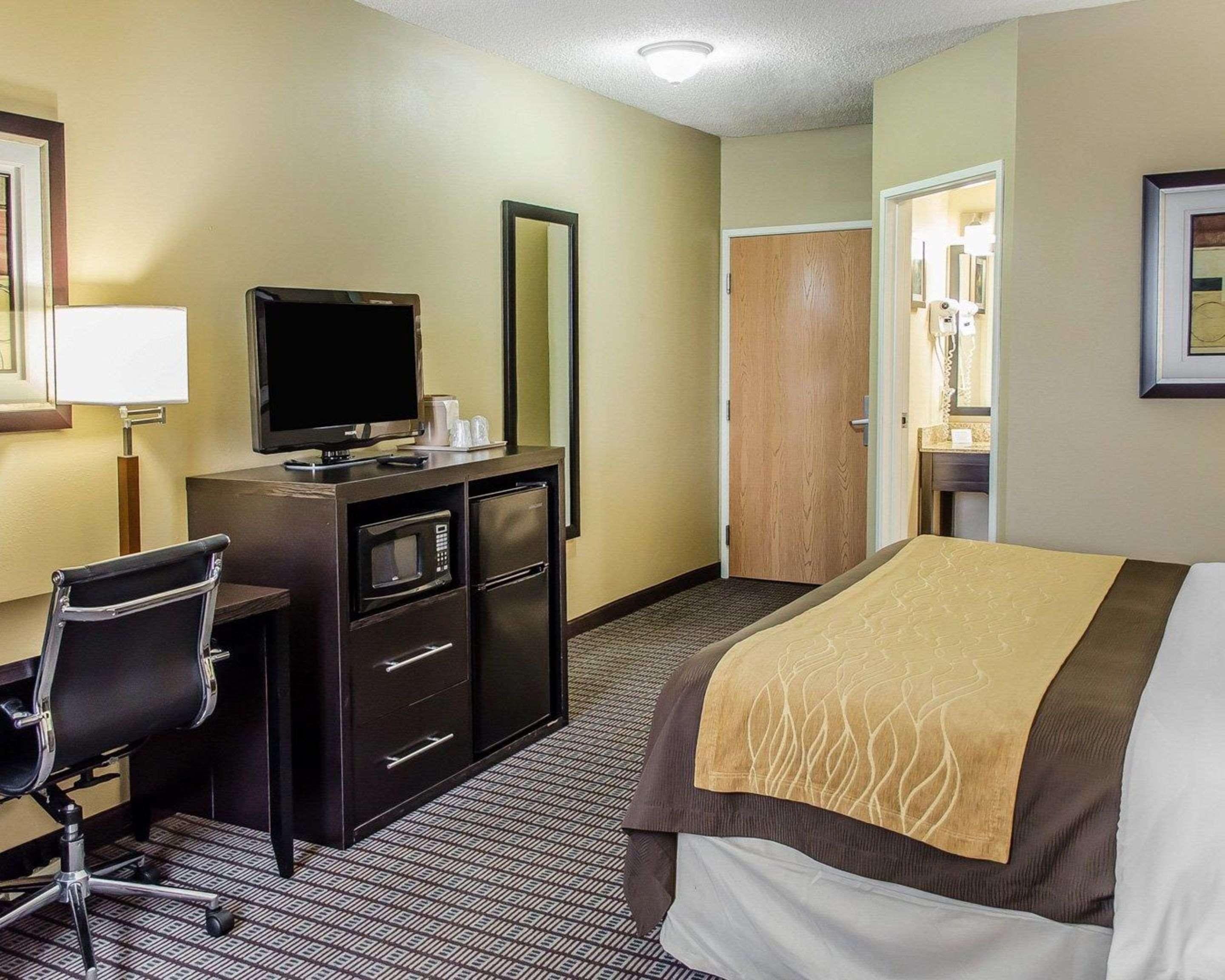Surestay Plus By Best Western Jonestown Lebanon Valley Exterior photo